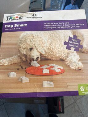 Outward Hound Dog Smart Puzzle Level 1 Interactive Puzzle Game Hide Seek & Treat